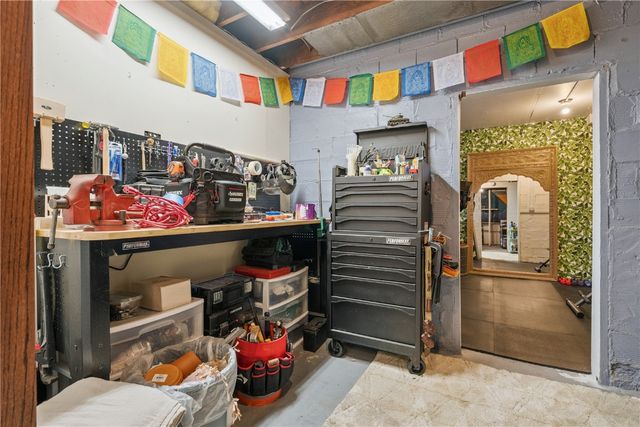 1177 10th Street, Marion, IA 52302