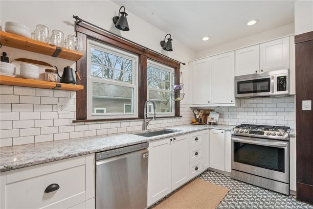 1177 10th Street, Marion, IA 52302