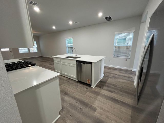 7914 Alset Drive, Magnolia, TX 77354