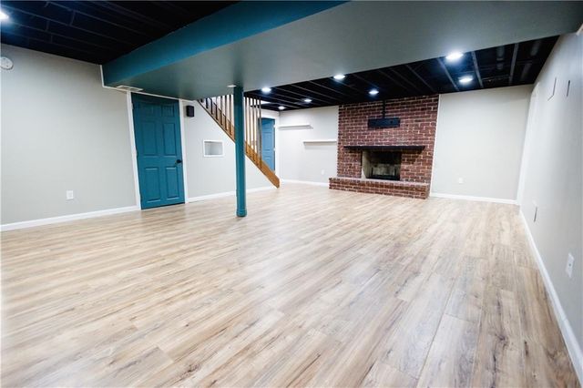 4709 Brookwood Terrace, St Joseph, MO 64506