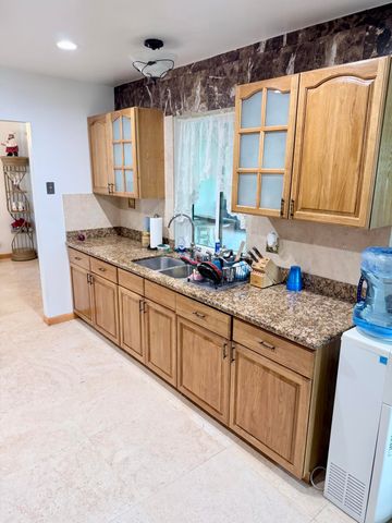 3916 Adams Street, Hollywood, FL 33021