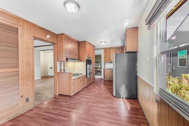 2537 Lessley Avenue, Castro Valley, CA 94546