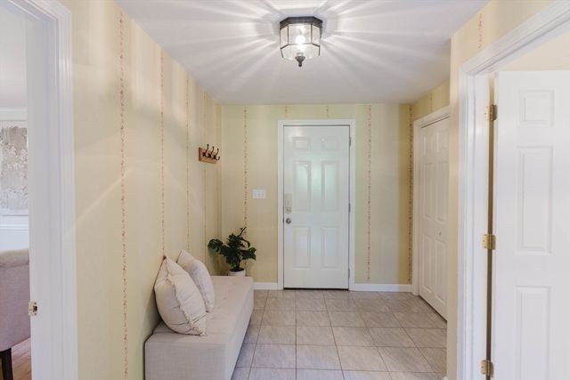 7 Tina Rd, Milford, MA 01757