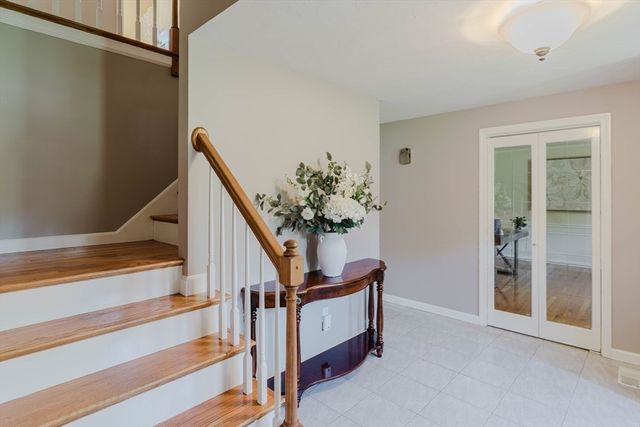 7 Tina Rd, Milford, MA 01757