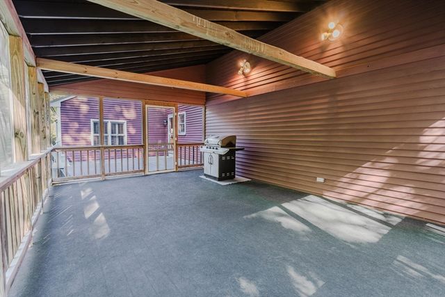 7 Tina Rd, Milford, MA 01757