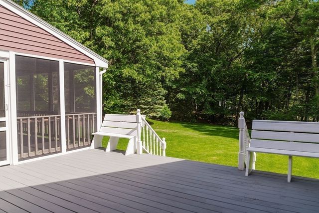 7 Tina Rd, Milford, MA 01757