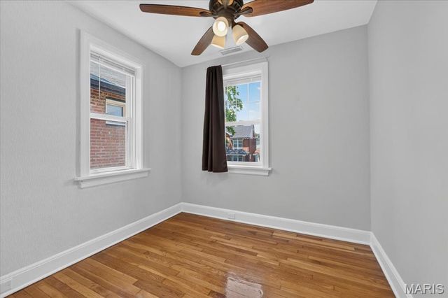 5800 Pershing Avenue, St Louis, MO 63112