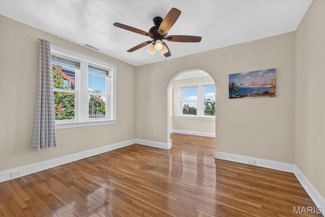 5800 Pershing Avenue, St Louis, MO 63112
