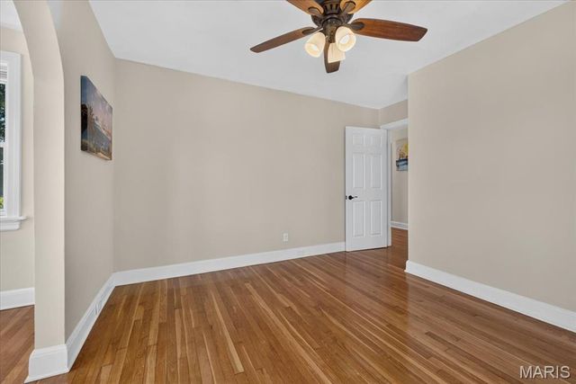 5800 Pershing Avenue, St Louis, MO 63112