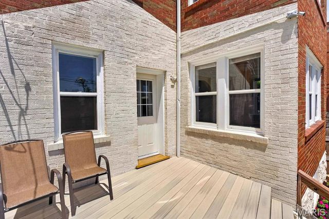 5800 Pershing Avenue, St Louis, MO 63112