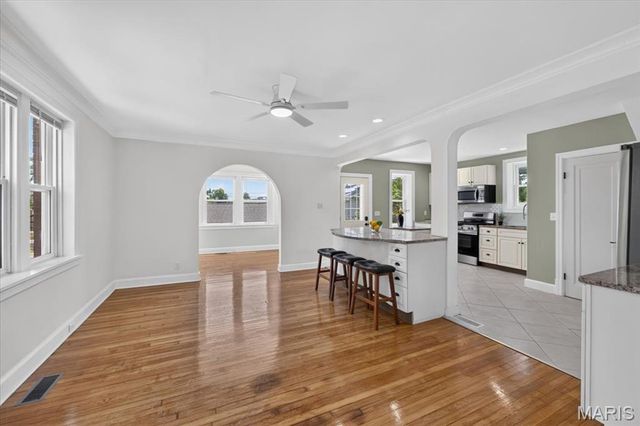 5800 Pershing Avenue, St Louis, MO 63112