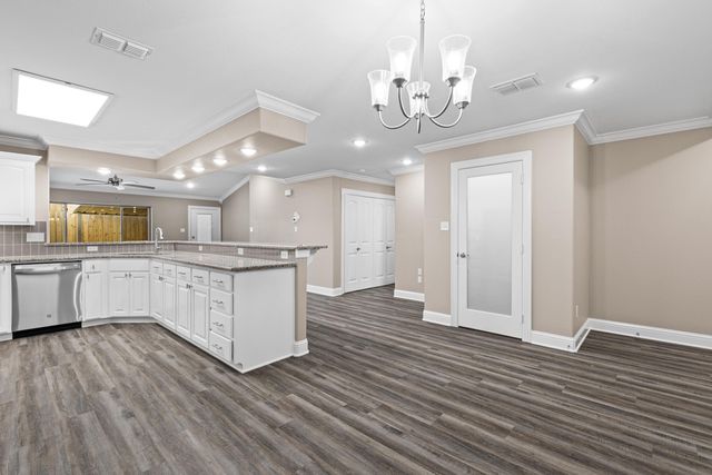 1623 Big Bend, Longview, TX 75605