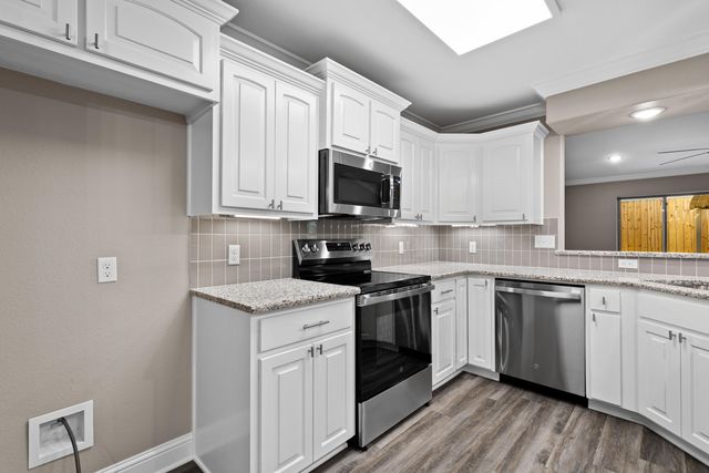 1623 Big Bend, Longview, TX 75605