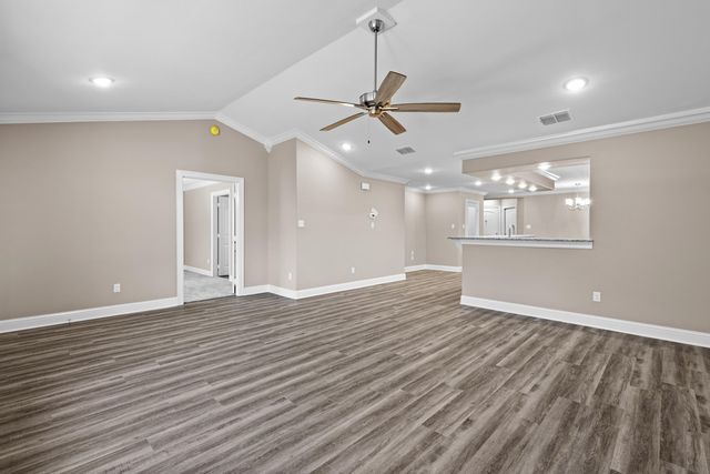 1623 Big Bend, Longview, TX 75605