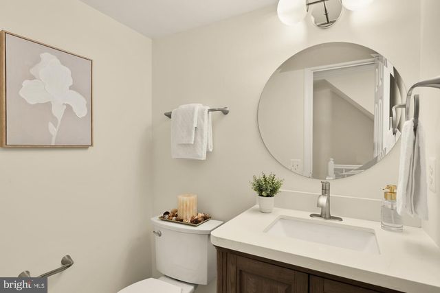 4629 4TH RD N, Arlington, VA 22203