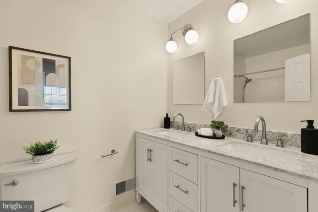 4629 4TH RD N, Arlington, VA 22203