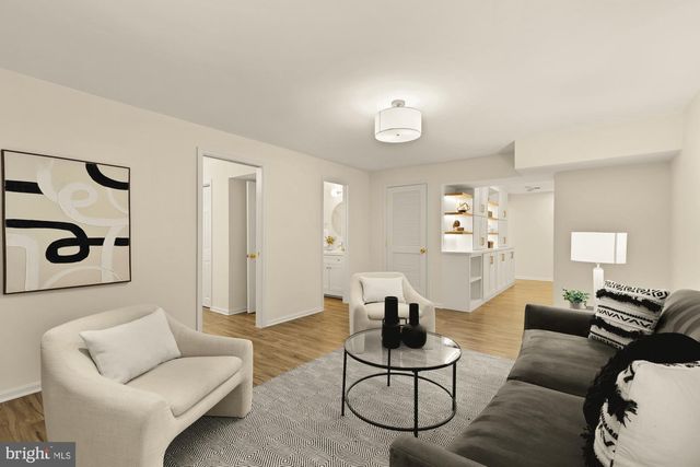 4629 4TH RD N, Arlington, VA 22203