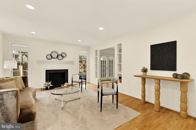 4629 4TH RD N, Arlington, VA 22203