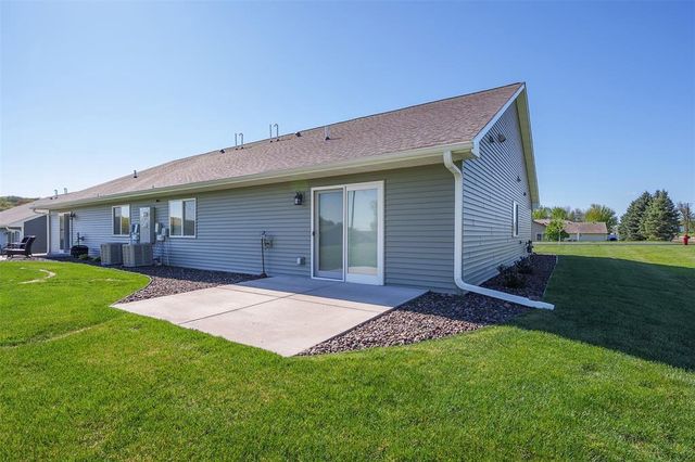 938 Jeffers Ridge, Eau Claire, WI 54703