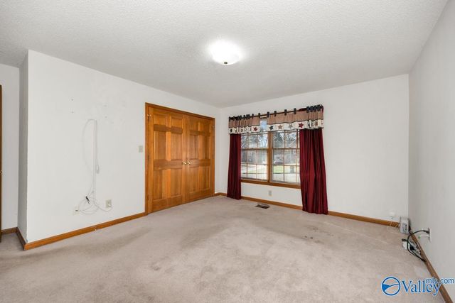 105 Oakhurst Drive, Madison, AL 35758