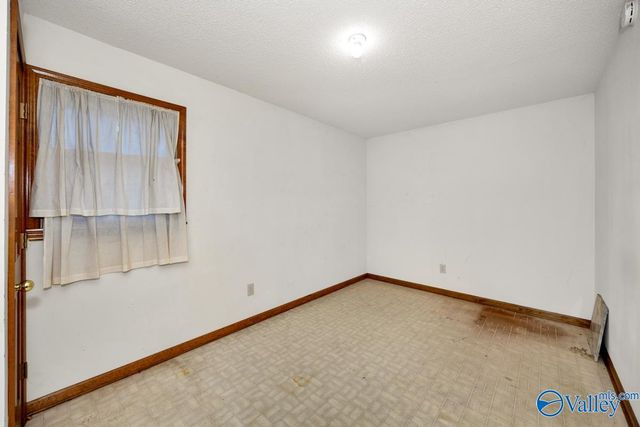 105 Oakhurst Drive, Madison, AL 35758