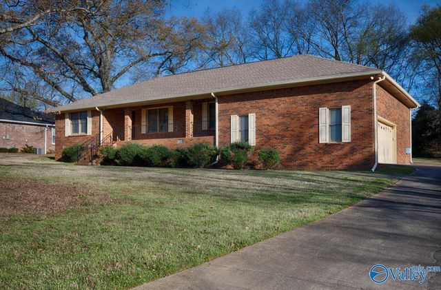 105 Oakhurst Drive, Madison, AL 35758