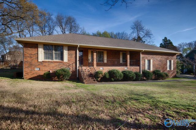 105 Oakhurst Drive, Madison, AL 35758