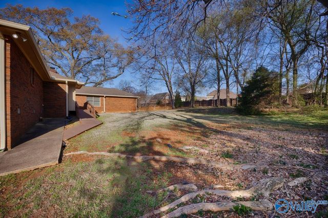 105 Oakhurst Drive, Madison, AL 35758