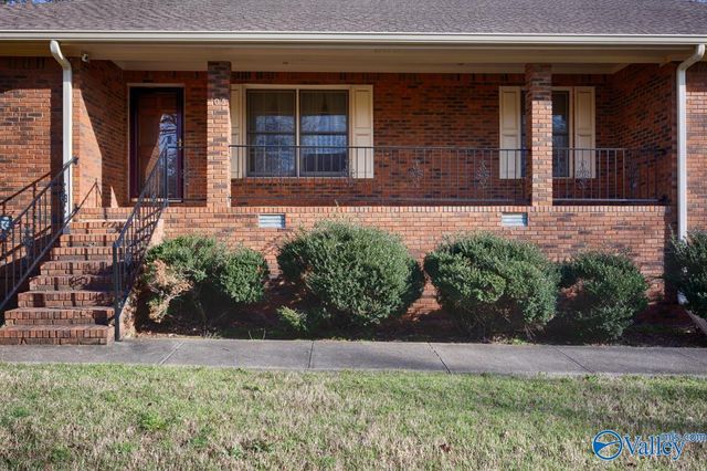 105 Oakhurst Drive, Madison, AL 35758