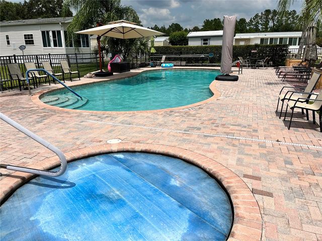 3012 NE 104TH AVENUE, Silver Springs, FL 34488