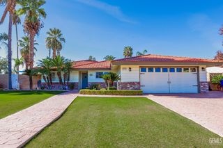 5909 Ashwood Street, Bakersfield, CA 93308