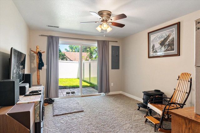 1023 Lincoln STREET, Onalaska, WI 54650