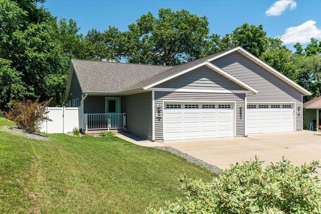 1023 Lincoln STREET, Onalaska, WI 54650