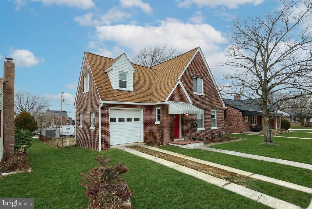 314 S PLEASANT AVE, Dallastown, PA 17313