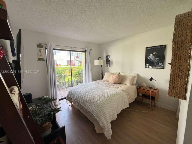 9020 NE 8th Avenue 1D, Miami Shores, FL 33138