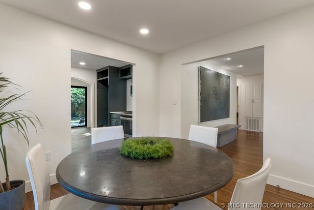 4907 S Boston Avenue, Tulsa, OK 74105