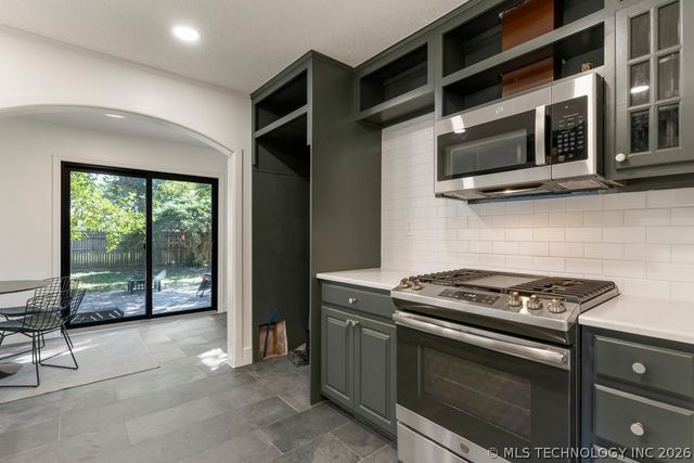 4907 S Boston Avenue, Tulsa, OK 74105