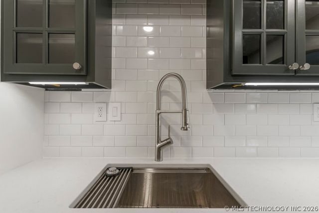 4907 S Boston Avenue, Tulsa, OK 74105