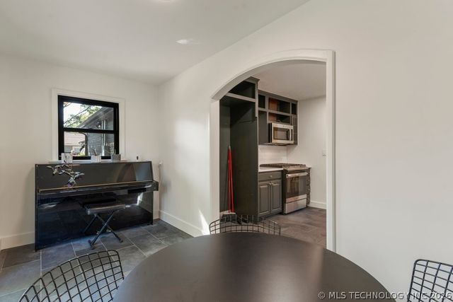 4907 S Boston Avenue, Tulsa, OK 74105