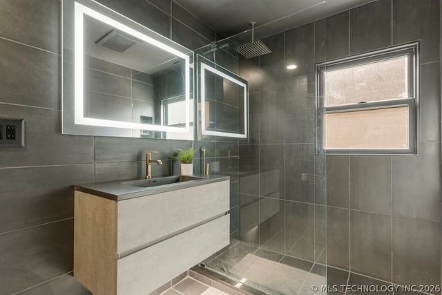 4907 S Boston Avenue, Tulsa, OK 74105