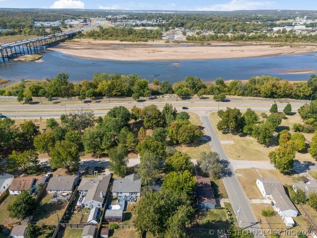 4907 S Boston Avenue, Tulsa, OK 74105