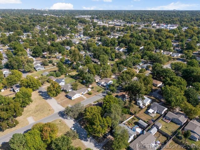 4907 S Boston Avenue, Tulsa, OK 74105