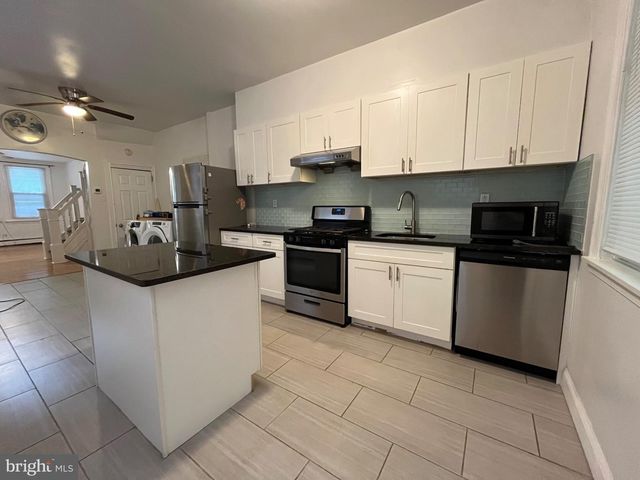 4821 RIDGE AVE, Philadelphia, PA 19129