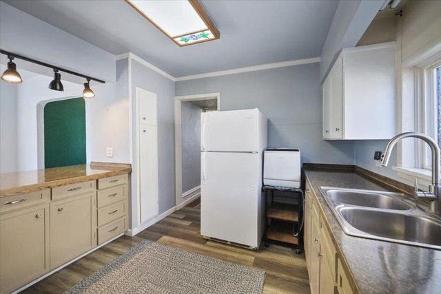 2514 N HAMILTON St, Spokane, WA 99207