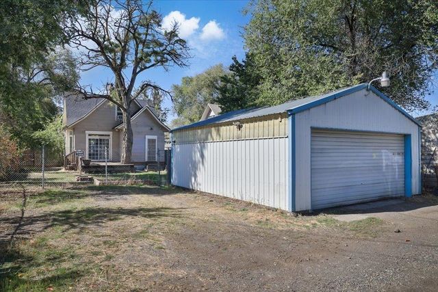 2514 N HAMILTON St, Spokane, WA 99207
