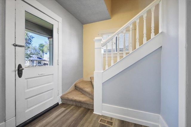 2514 N HAMILTON St, Spokane, WA 99207