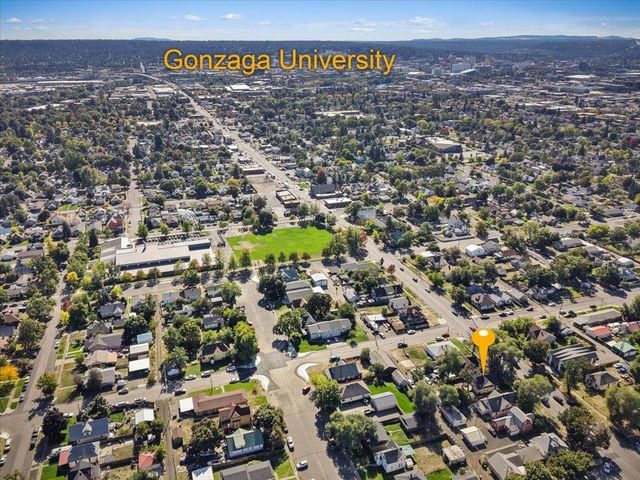 2514 N HAMILTON St, Spokane, WA 99207