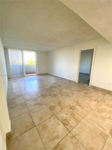 10090 NW 80th Ct 1553, Hialeah Gardens, FL 33016