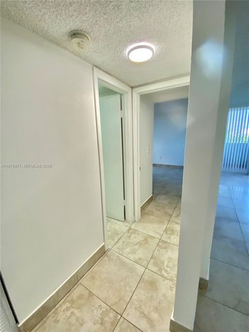 10090 NW 80th Ct 1553, Hialeah Gardens, FL 33016