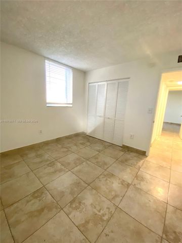 10090 NW 80th Ct 1553, Hialeah Gardens, FL 33016
